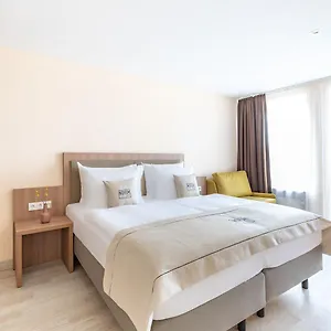Madison 4*, Düsseldorf Tyskland