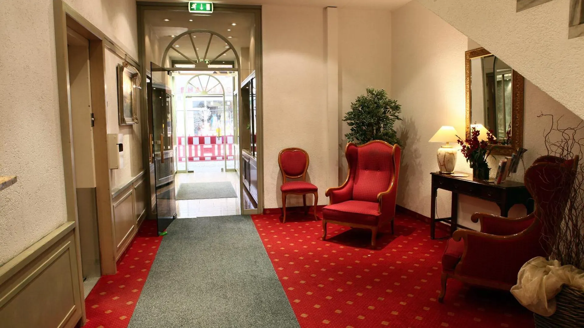 Hotel Ambiente Garni Munich